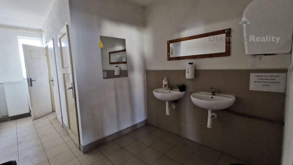 Na prenájom sklad na Strojníckej ul. v Prešove