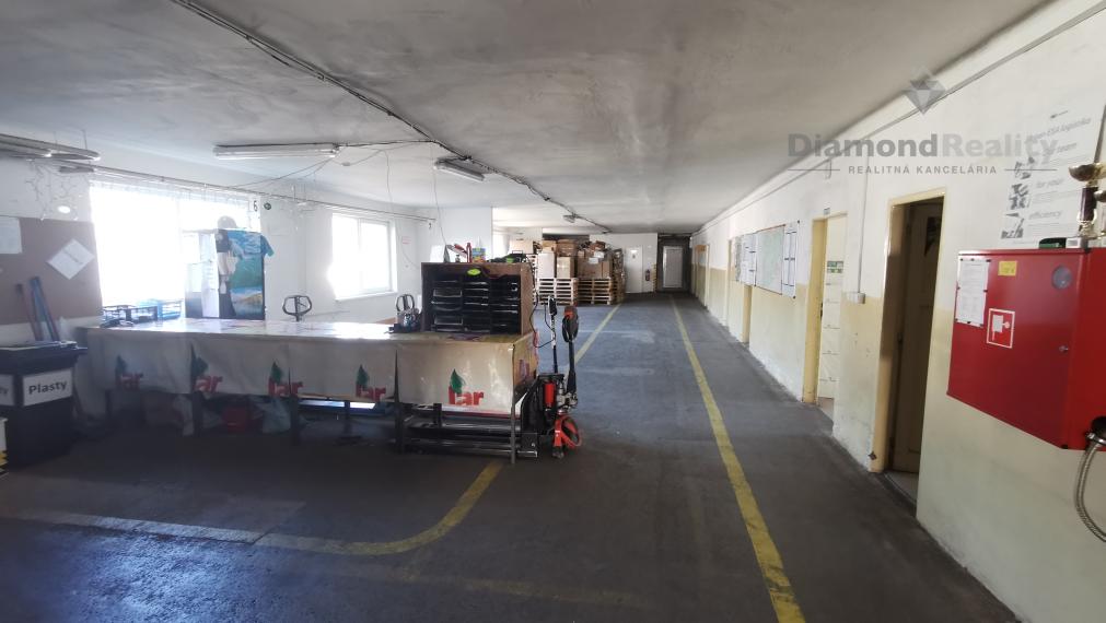 Na prenájom sklad na Strojníckej ul. v Prešove
