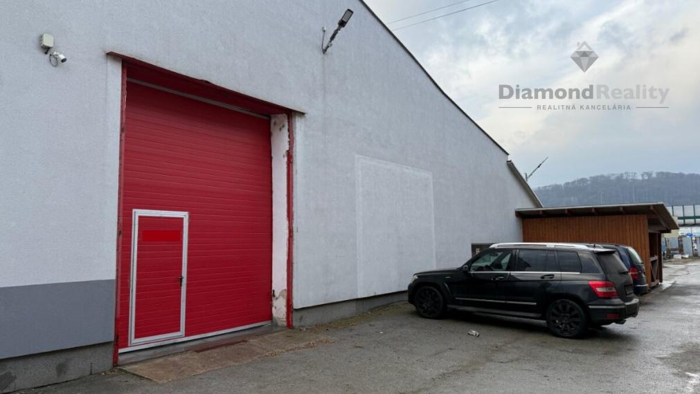 Na prenájom sklad s kanceláriou na Jesennej ul. v Prešove