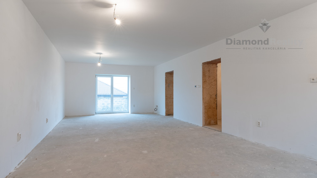 NA PREDAJ JEDNOPODLAŽNÝ 3 IZBOVÝ RODINNÝ DOM SO ZÁHRADOU | KOŠICE -KRÁSNA | NOVOSTAVBA