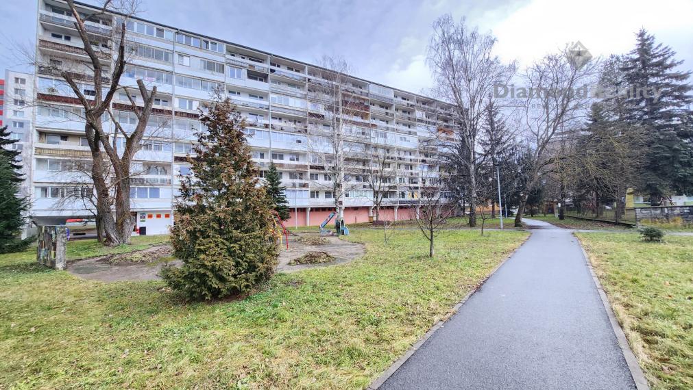 PREDANÉ!!! - Priestranný 4 izový byt - Třebíčska, Humenné