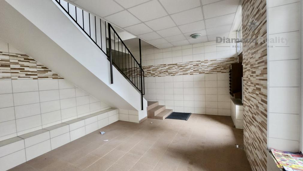 PREDANÉ!!! - Priestranný 4 izový byt - Třebíčska, Humenné