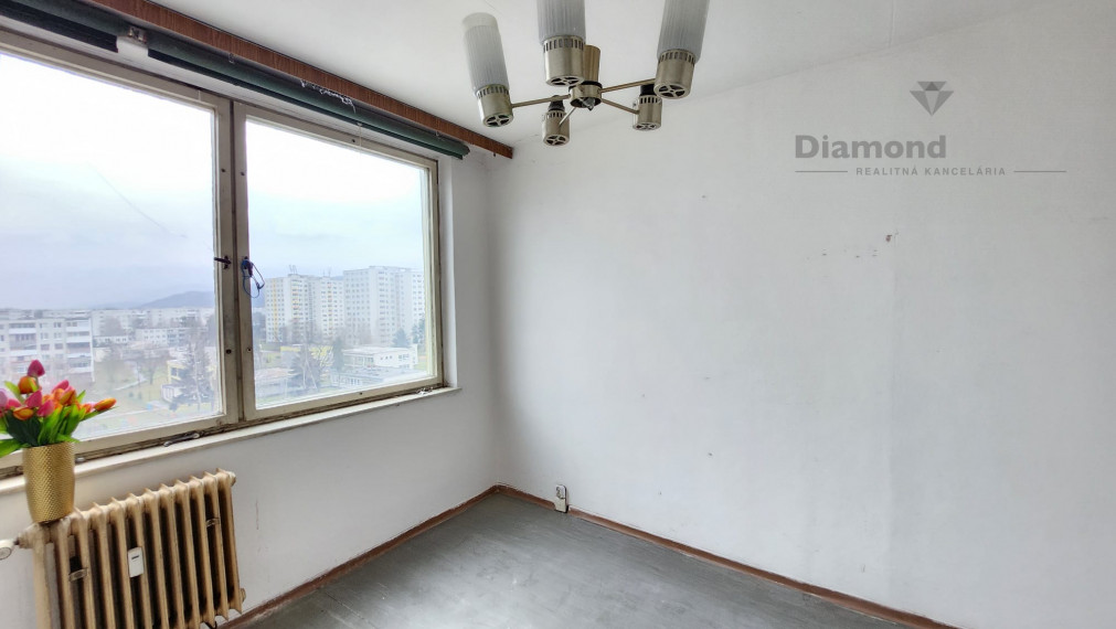 PREDANÉ!!! - Priestranný 4 izový byt - Třebíčska, Humenné