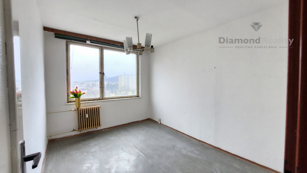 PREDANÉ!!! - Priestranný 4 izový byt - Třebíčska, Humenné