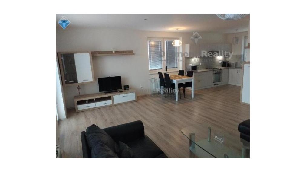 Na prenájom rodinný dom pri Nitre