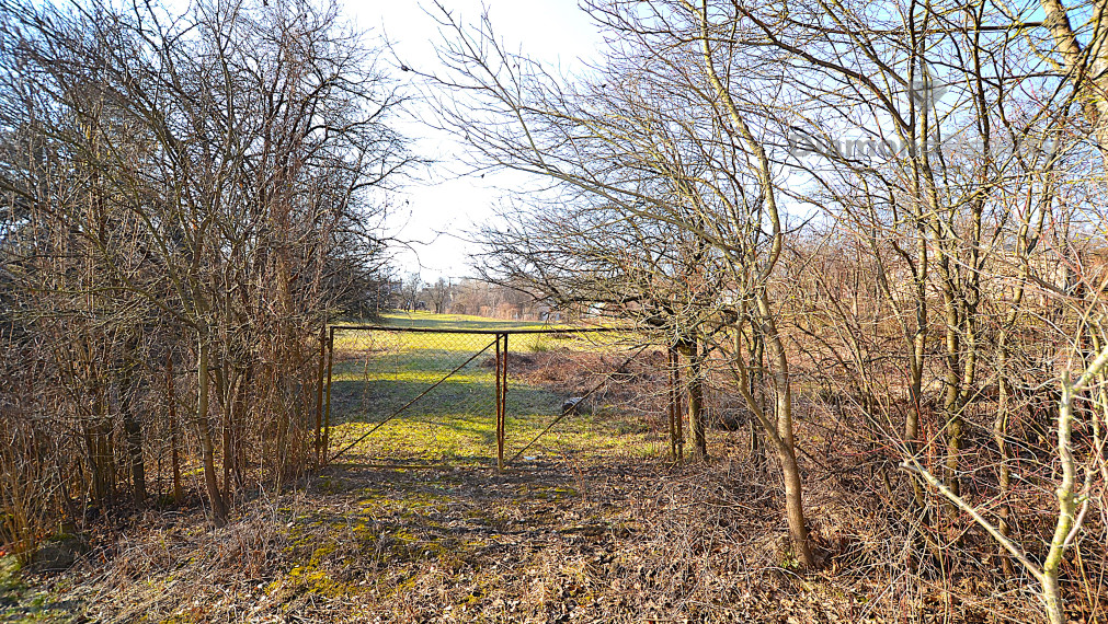 Na predaj pozemok Košice-Pereš 1598m2