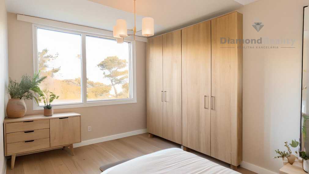 PREDANÉ!!! - Priestranný 4 izový byt - Třebíčska, Humenné