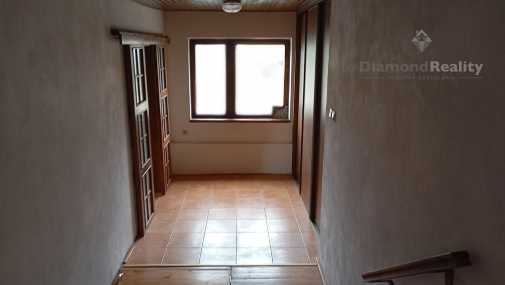 Na predaj rodinný dom pri Vrábľoch