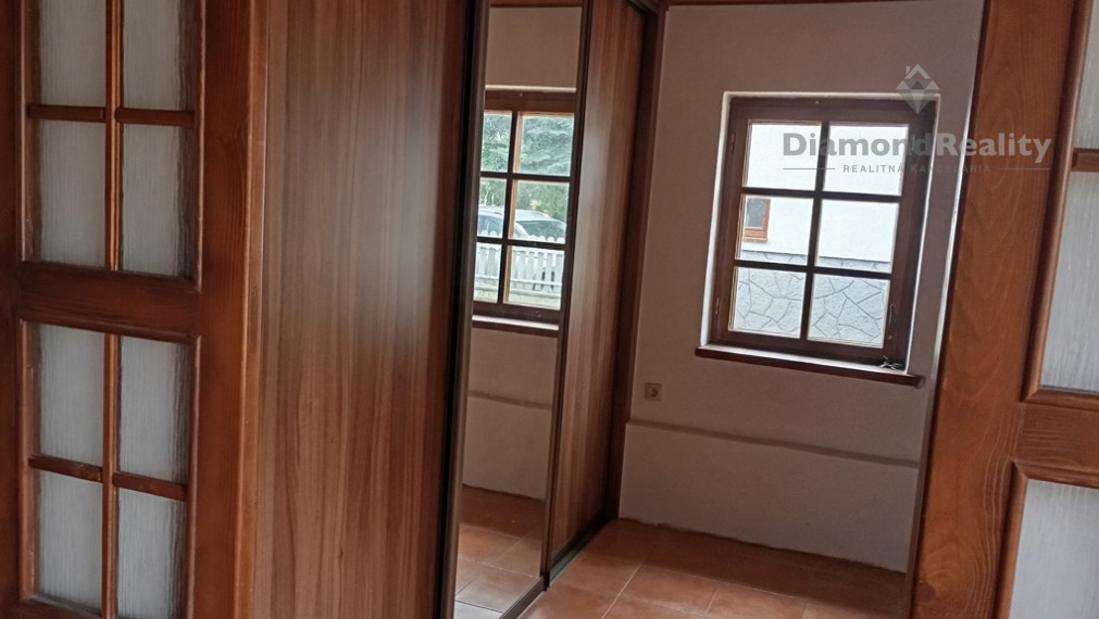 Na predaj rodinný dom pri Vrábľoch