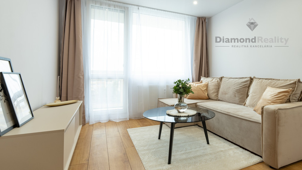 PREDANÝ - PREDAJ 2 IZBOVÝ BYT S KOMOROU A LODŽIOU NA ULICI RUŽÍNSKA, KOŠICE - ZÁPAD PO REKONŠTRUKCII