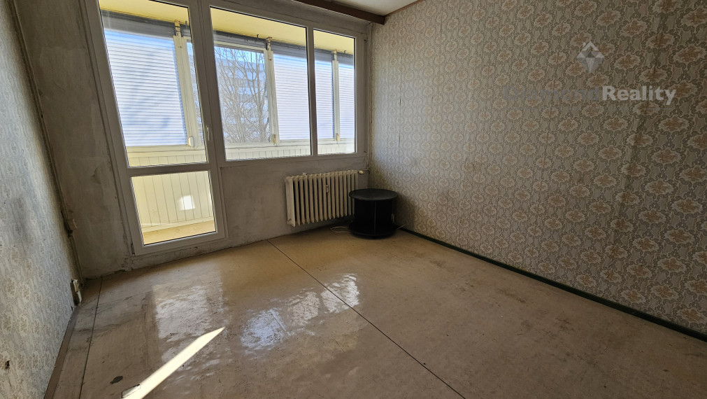 NA PREDAJ 2 IZBOVÝ BYT S KOMOROU A LODŽIOU NA ULICI RUŽÍNSKA, KOŠICE - ZÁPAD