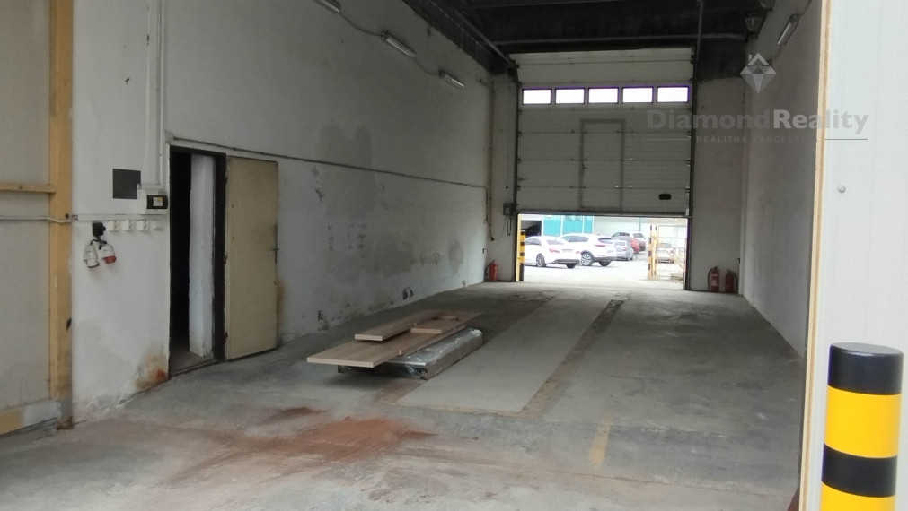 Na prenájom sklad na Strojníckej ul. v Prešove