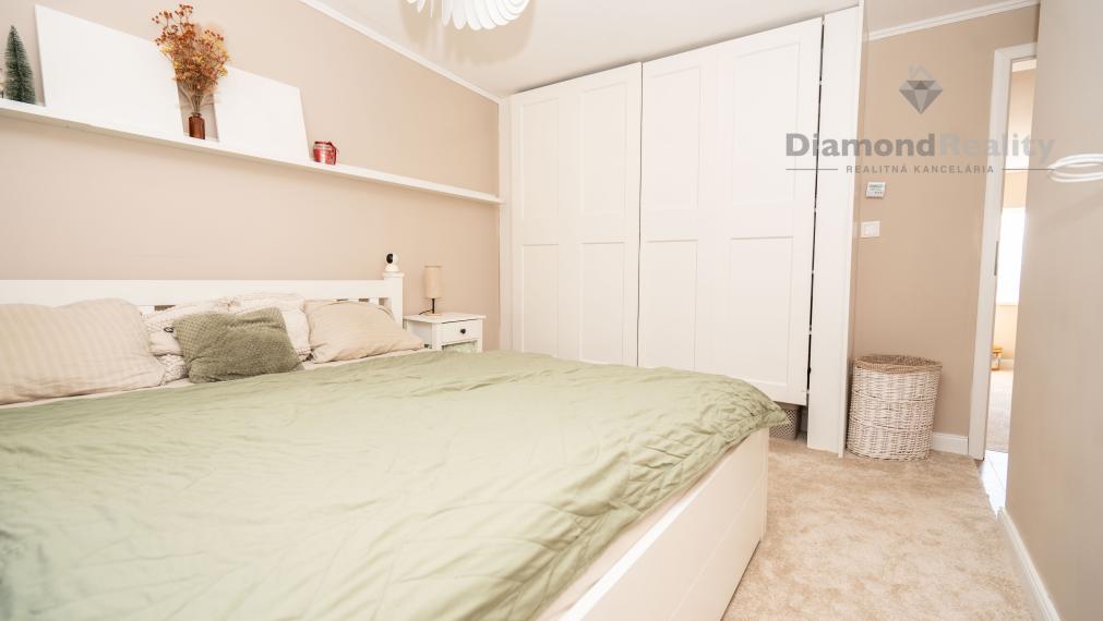 NA PRENÁJOM KRÁSNY RODINNÝ DOM S KOMPLETNÝM VYBAVENÍM | GYŇOV | KOŠICE - OKOLIE