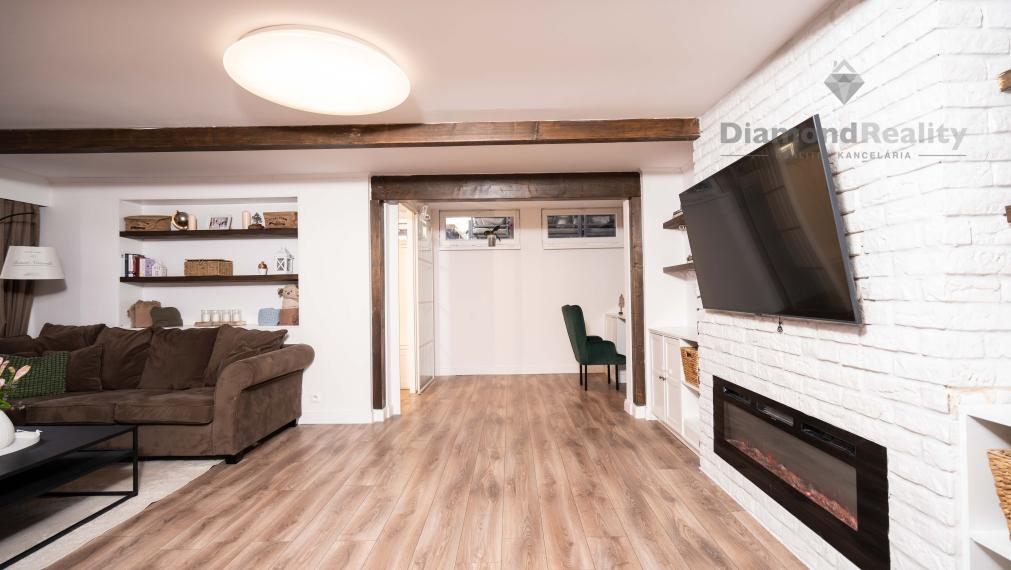 NA PRENÁJOM KRÁSNY RODINNÝ DOM S KOMPLETNÝM VYBAVENÍM | GYŇOV | KOŠICE - OKOLIE