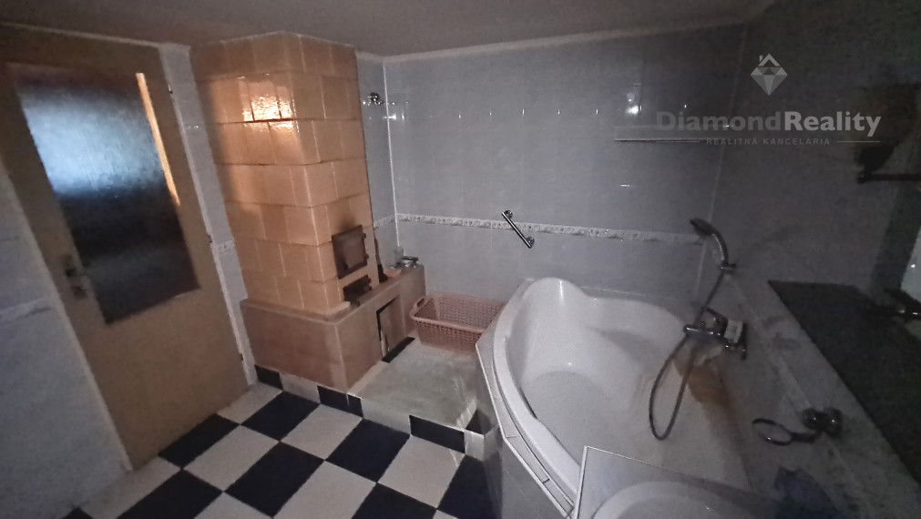 Vianoce vo vlastnom dome v blízkosti Jasovskej jaskyne