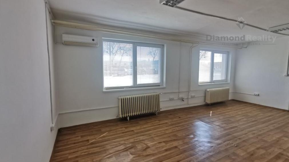 Na prenájom sklad na Strojníckej ul. v Prešove