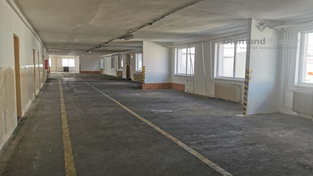 Na prenájom sklad na Strojníckej ul. v Prešove