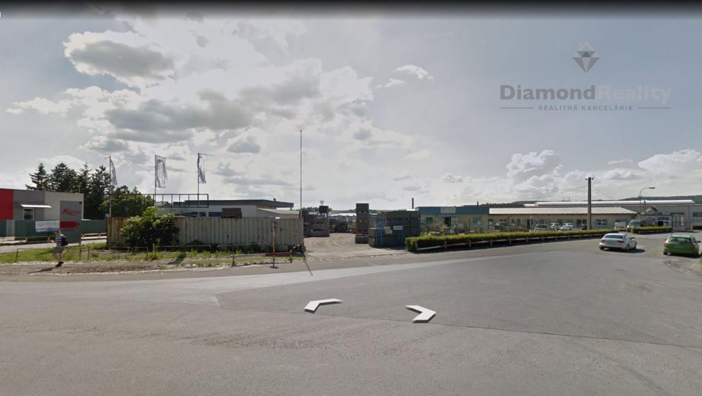 Na  prenájom spevnená plocha