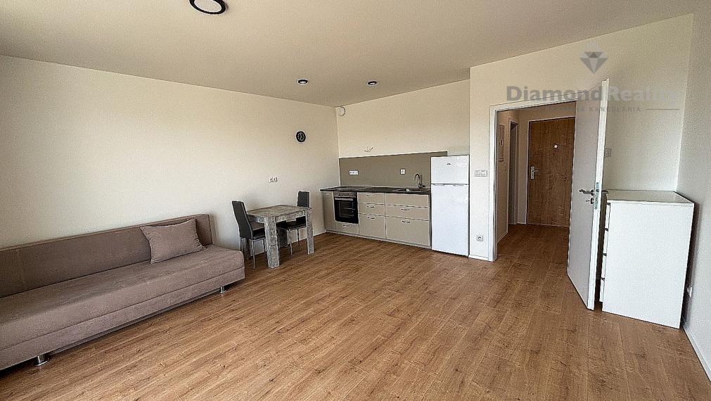 Na prenájom pekný 1 izbový byt novostavba Mikovíniho, Trnava