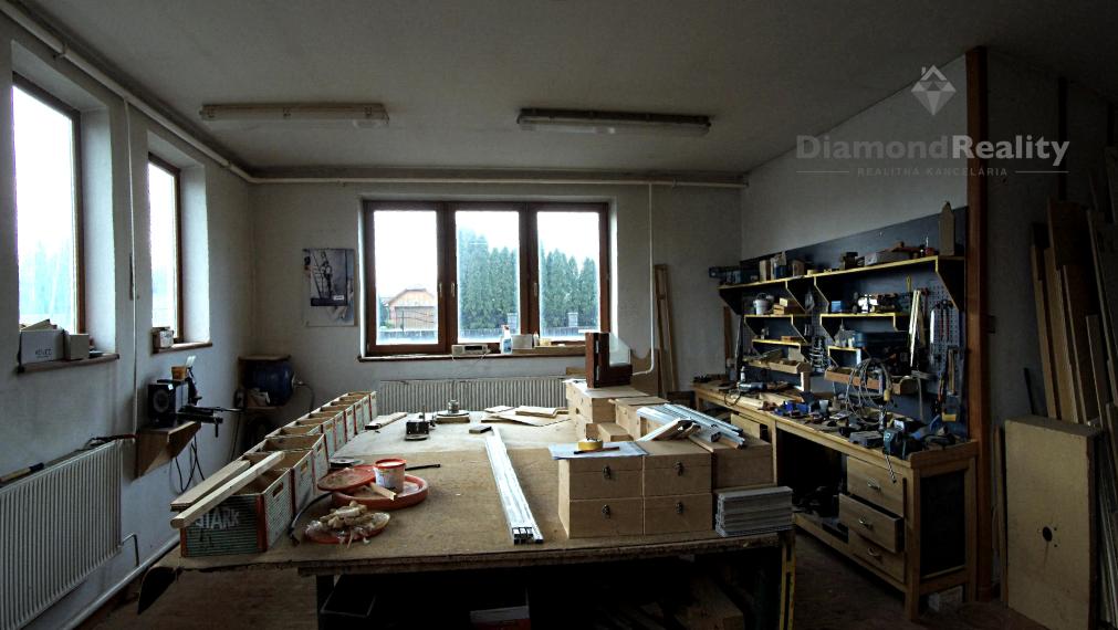 Stolárstvo, obchod, pohostinstvo, priestory na podnikanie