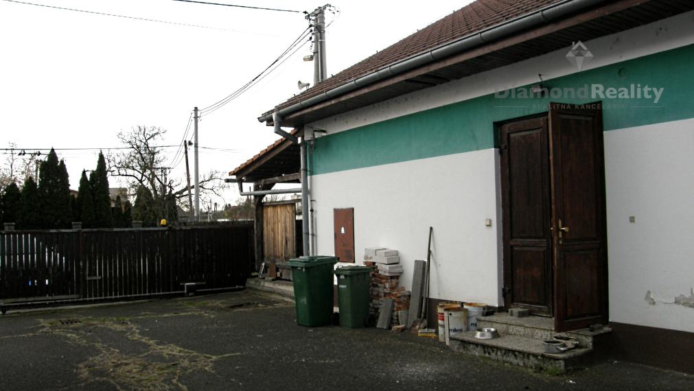 Stolárstvo, obchod, pohostinstvo, priestory na podnikanie