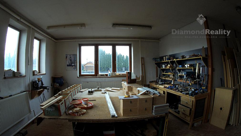 Stolárstvo, obchod, pohostinstvo, priestory na podnikanie