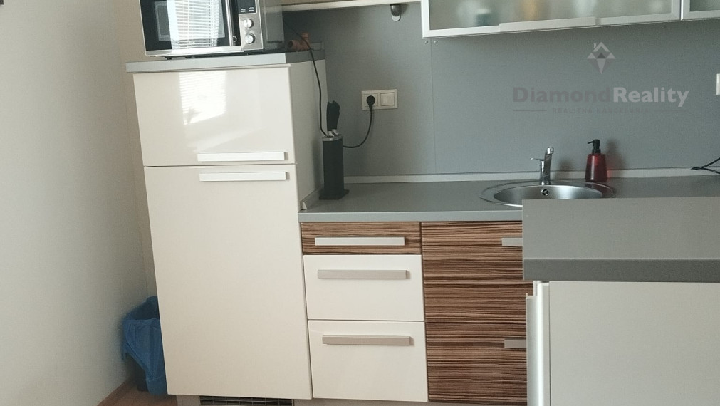 Na predaj 1 izbový byt s balkónom, obec Vlčkovce