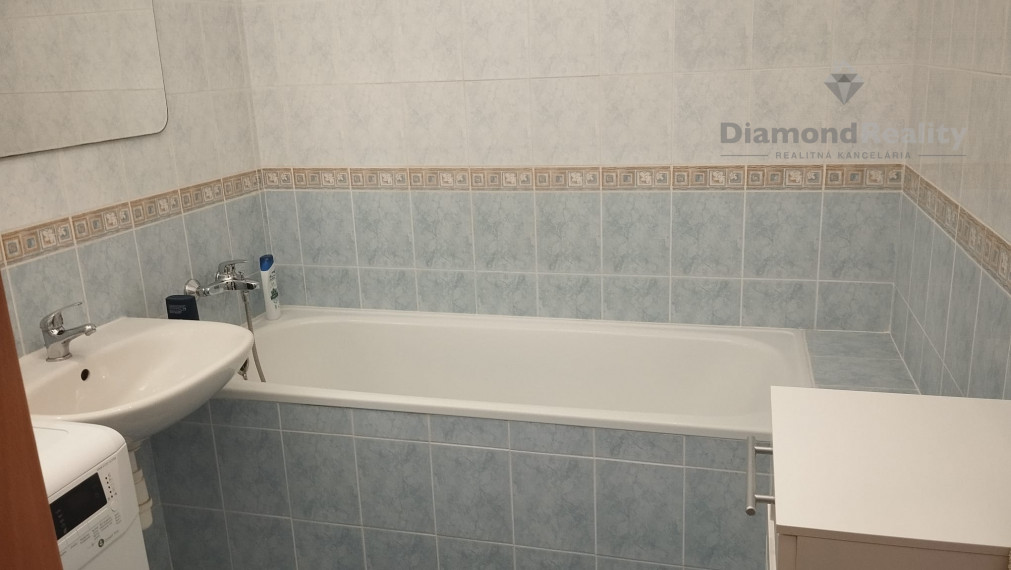 Na predaj 1 izbový byt s balkónom, obec Vlčkovce