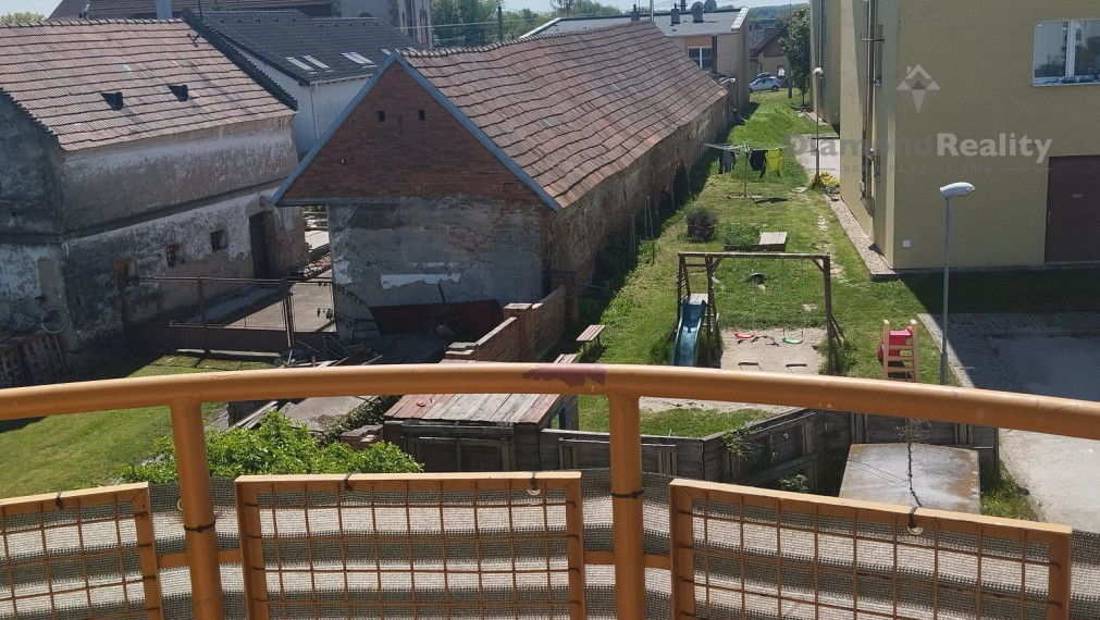 Na predaj 1 izbový byt s balkónom, obec Vlčkovce