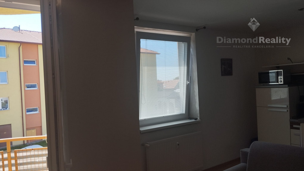 Na predaj 1 izbový byt s balkónom, obec Vlčkovce