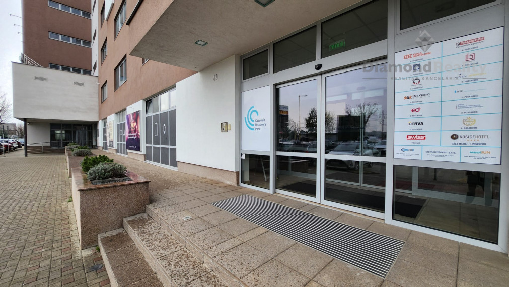 Špičkové obchodno - kancelárske priestory na mieru - OPROTI OPTIME