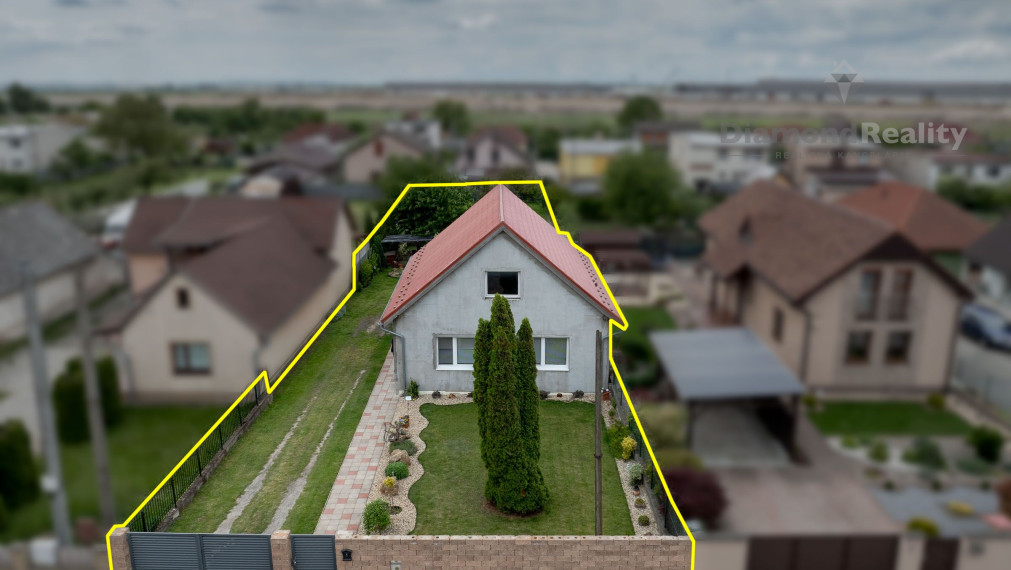 Ponúka na predaj RD Valaliky