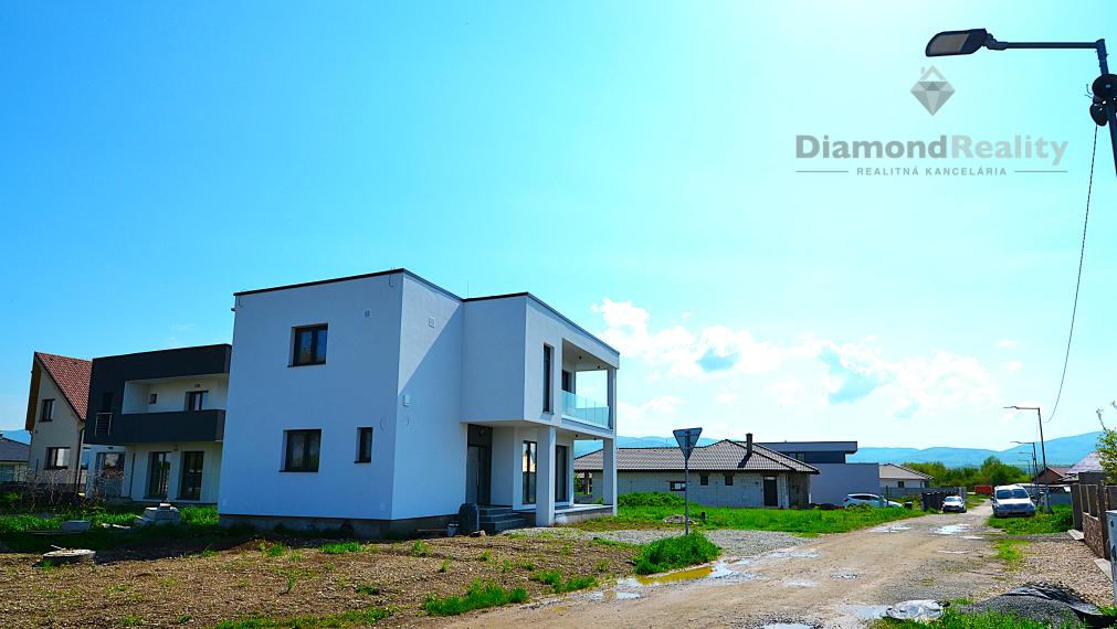 TOP Rodinný dom NOVOSTAVBA Košice-Čaňa, VIDEO