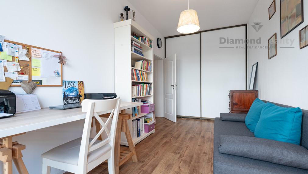 REZERVOVANÉ | NA PREDAJ 3 IZBOVÝ BYT S TERASOU V IKONICKEJ NOVOSTAVBE | REZIDENCIA MESTSKÝ PARK | 62m2 + TERASA