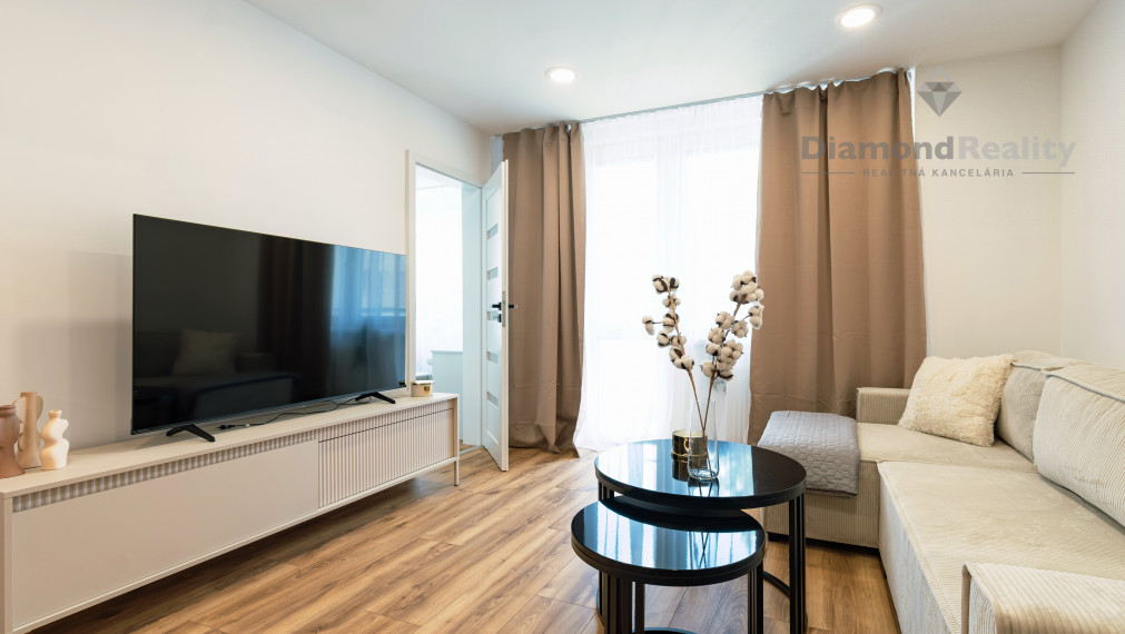 PRENAJATÝ - Na prenájom menší 2 izbový byt na ulici Palkovičová