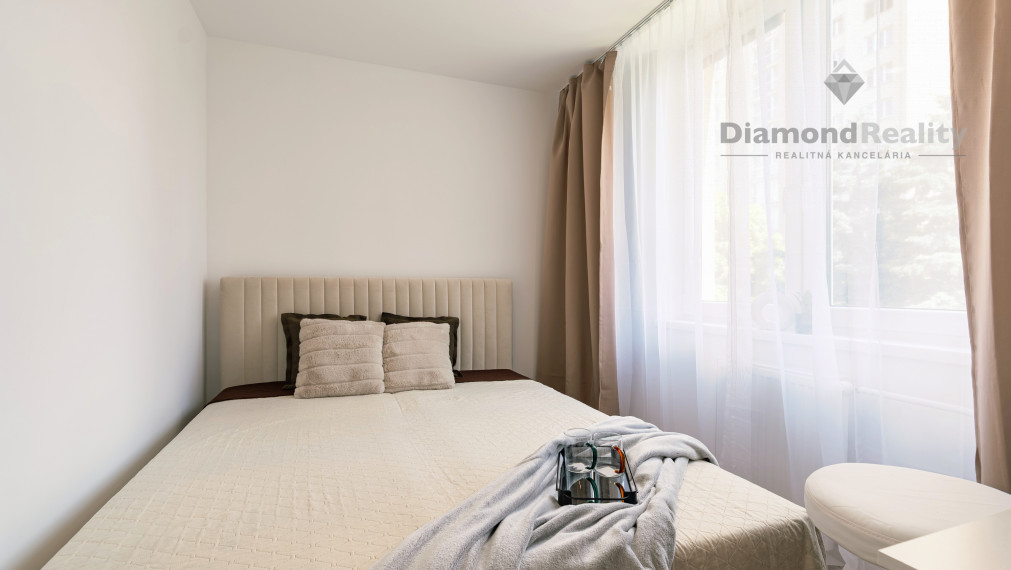 PRENAJATÝ - Na prenájom menší 2 izbový byt na ulici Palkovičová