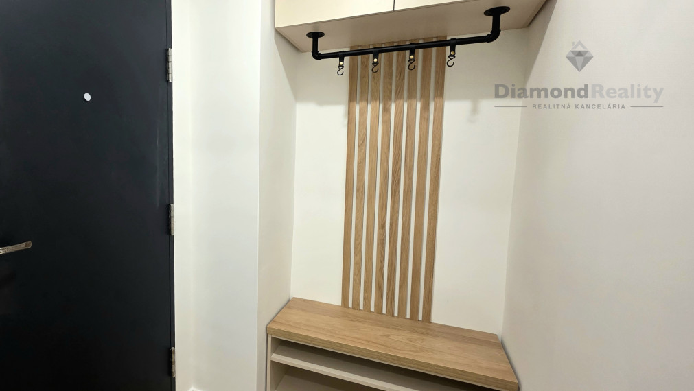 PRENAJATÝ - Na prenájom menší 2 izbový byt na ulici Palkovičová