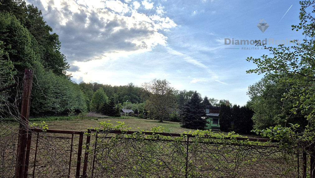 Dom s ideálnym pozemkom v blízkosti Jasovskej jaskyne