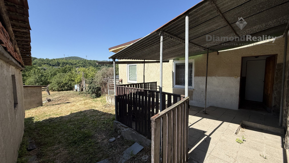 Rodinný dom, Kalša, 1916 m2,