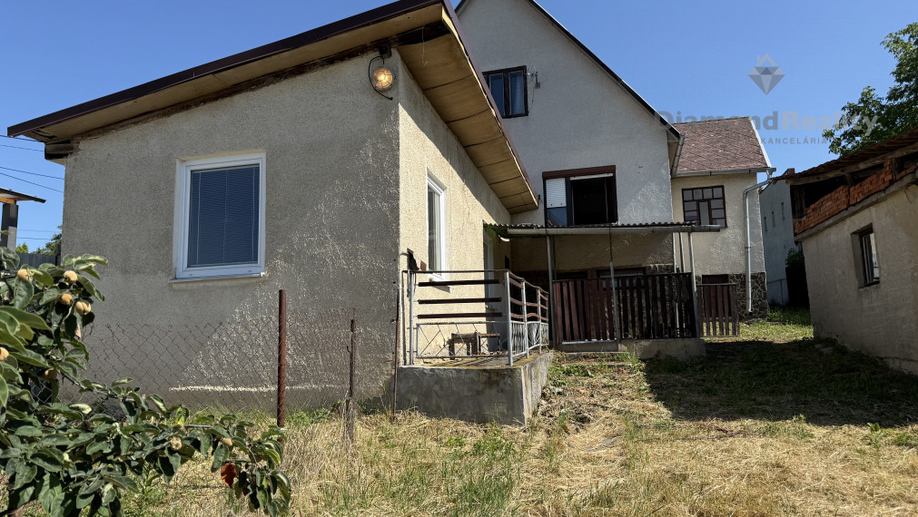 Rodinný dom, Kalša, 1916 m2,