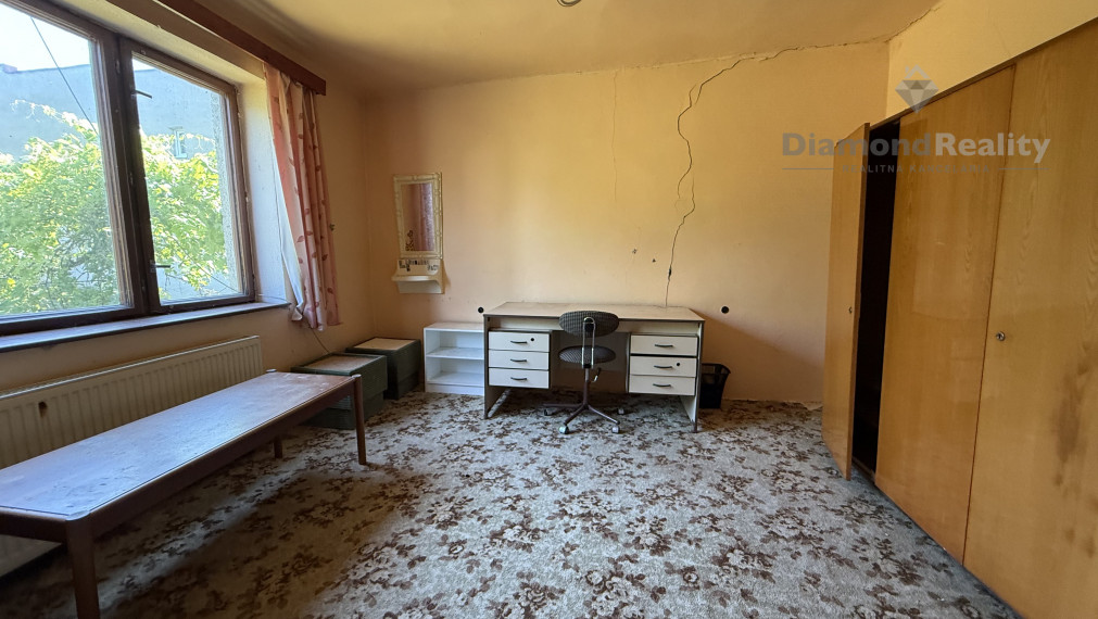 Rodinný dom, Kalša, 1916 m2,