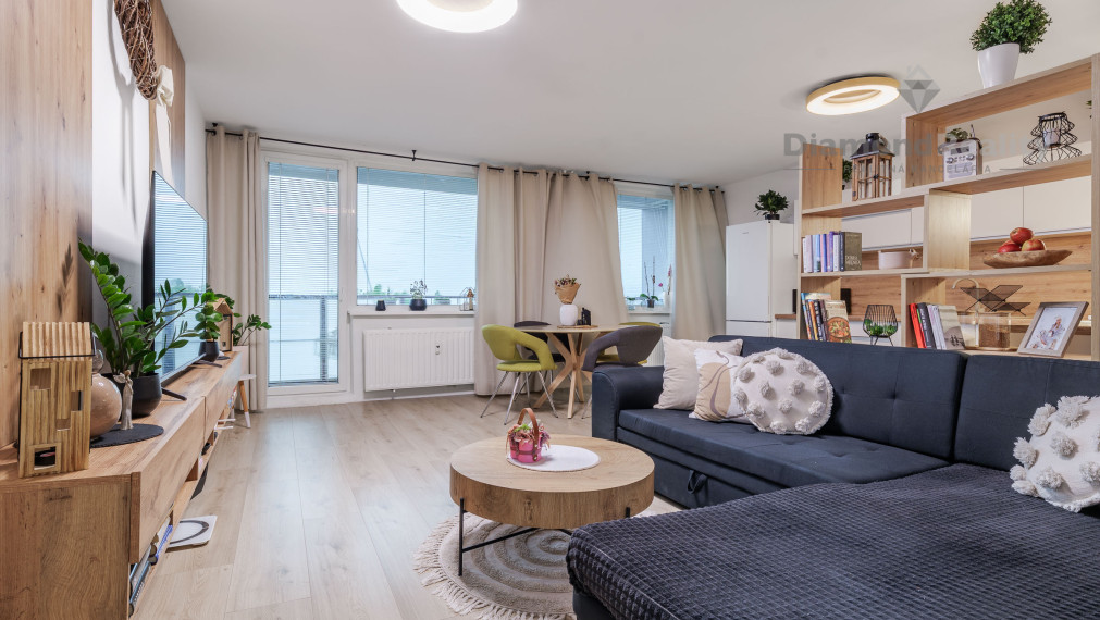 " REZERVOVANÝ " Ponúkam elegantný 3 izbový byt na sídlisku Dargovských hrdinov