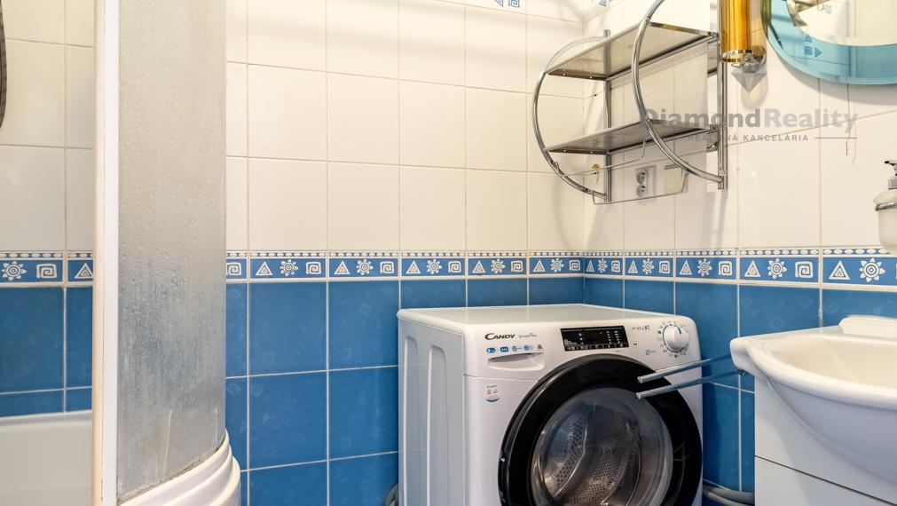 PRENAJATÉ!!! - VEĽKÝ 1 izbový byt  - Jantárova - 46 m2