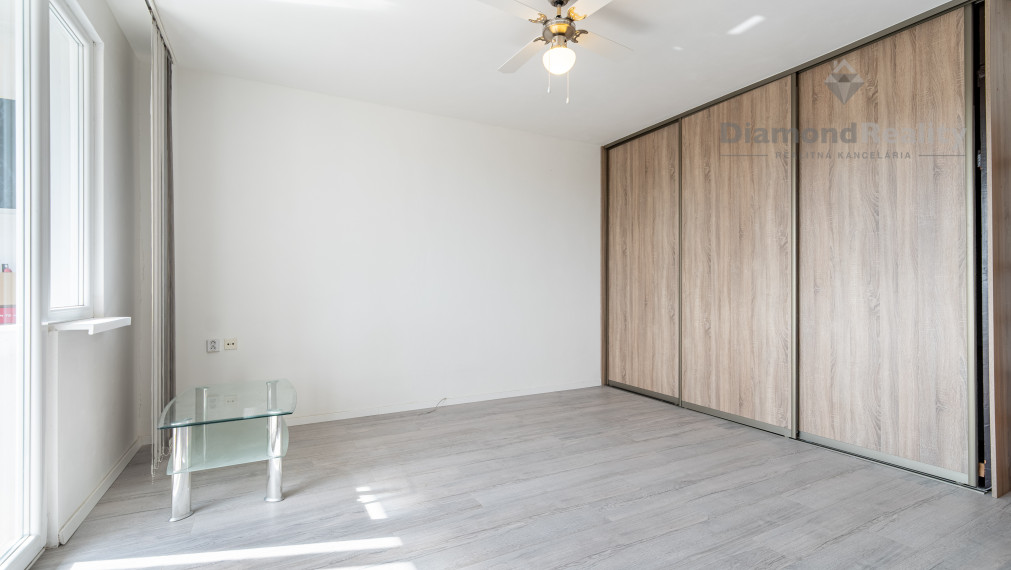 REZERVOVANÝ 1 IZBOVÝ BYT S LODŽIOU, HAVANSKÁ ULICA