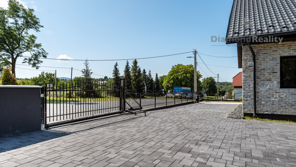 NA PREDAJ  5 IZBOVÝ RODINNÝ DOM VO VYSOKOM ŠTANDARDE