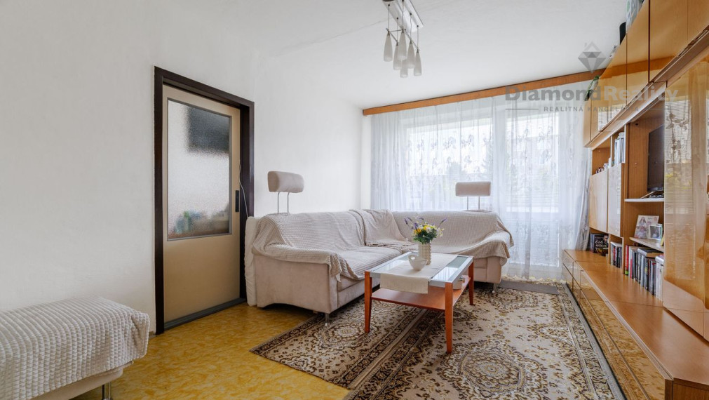 " PREDANÝ " Ponúkame na predaj 2 izbový byt Terasa, Považská ul.