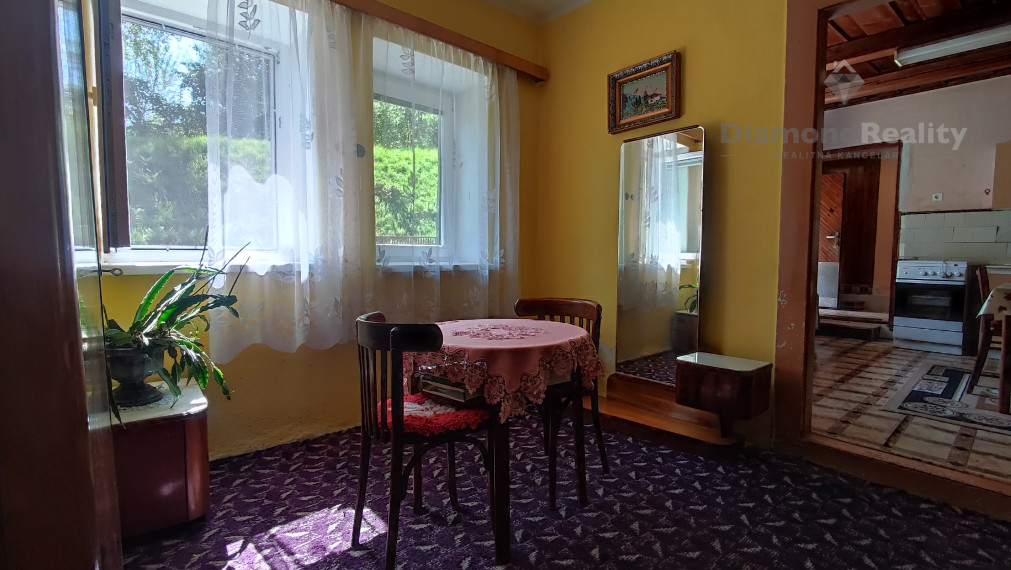 Predané - Na predaj rodinný dom v Medzeve – tichá slepá ulica pri lese, maximálne súkromie