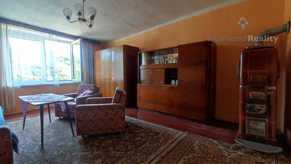 Predané - Na predaj rodinný dom v Medzeve – tichá slepá ulica pri lese, maximálne súkromie