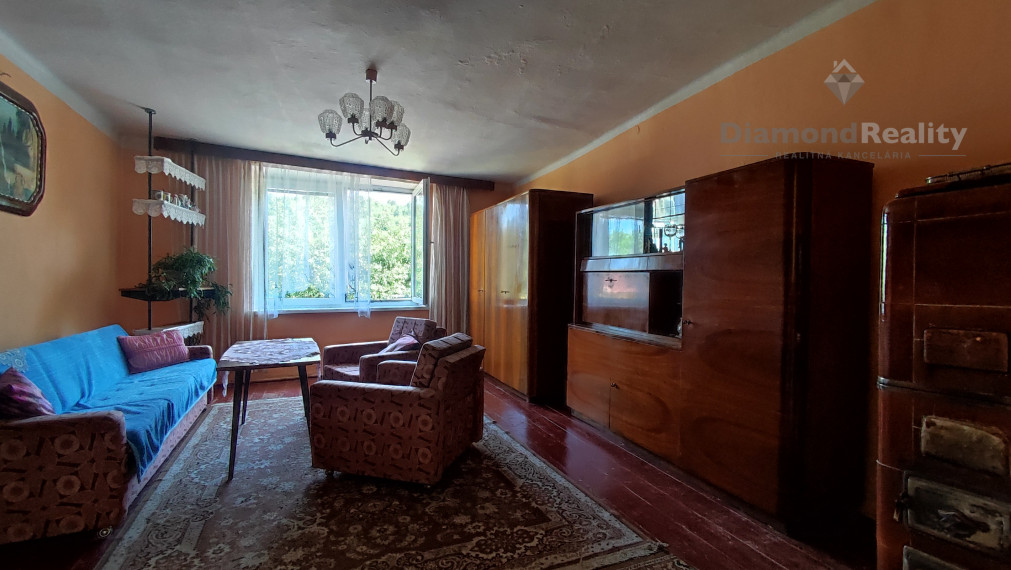 Predané - Na predaj rodinný dom v Medzeve – tichá slepá ulica pri lese, maximálne súkromie