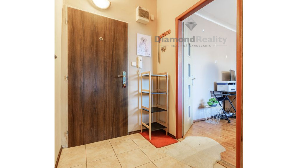 "Predaný" Ponúkam na predaj 2 izbový byt na Terase, ul. Popradská